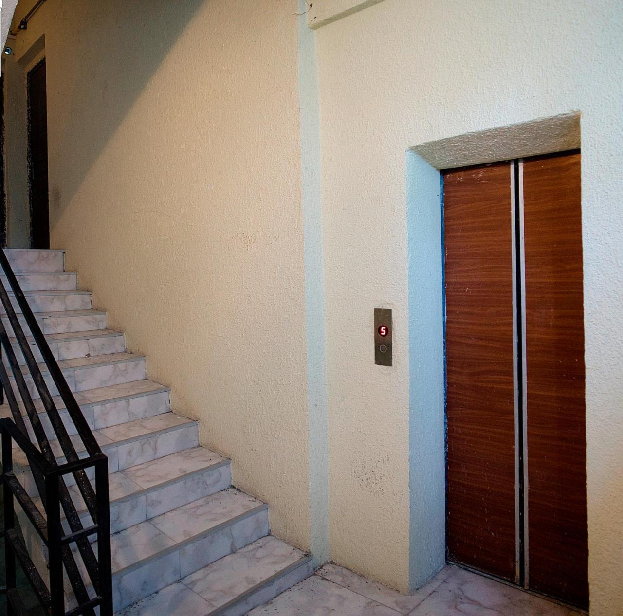 Tiflislux Apartment - Old City Philarmonic ภายนอก รูปภาพ